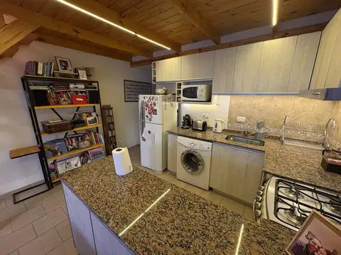 Depto Tipo Casa en Venta de 2 ambientes