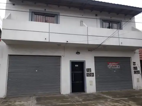 7 DEPARTAMENTOS EN VENTA Y 2 LOCALES EN VENTA - EN BLOCK