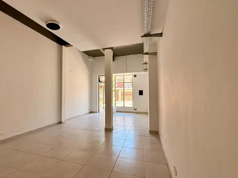 Local en Alquiler 24 años