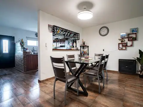 CASA EN VENTA EN CAMPIÑAS DE PIÑERO 3 DORMITORIOS