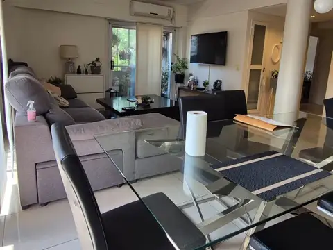 Departamento en Venta en Versalles, USD 255.000