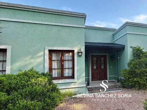 VENTA CASA 4 AMBIENTES EN BARRIO SEMI CERRADO LAS LOMADAS, LOS CARDALES