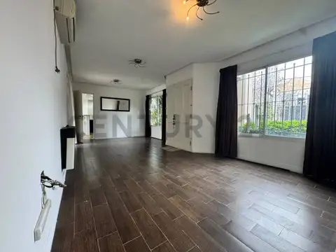 Depto Tipo Casa en Venta de 4 ambientes