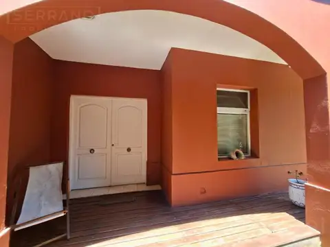 SDA. Venta Casa 4amb sobre lote de 1.508 m2  en  Barrio  San Joaquin, Exaltacion de la Cruz