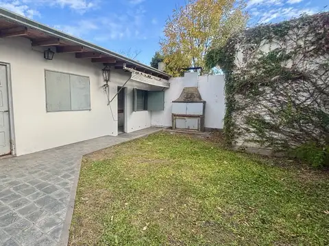 141 bis e/ Av. 32 y 531
