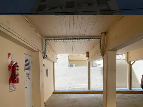 chiozza 2500, Piso 4