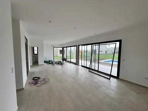 Casa en Venta en El Ensueño, USD 180.000