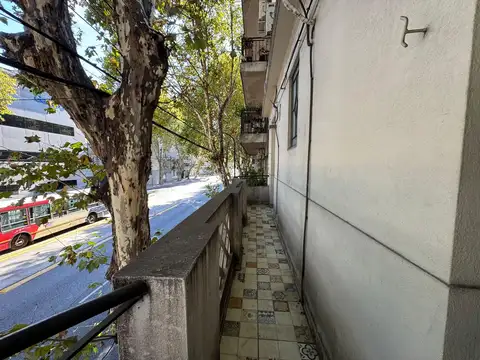 Depto Tipo Casa en Venta 50 años