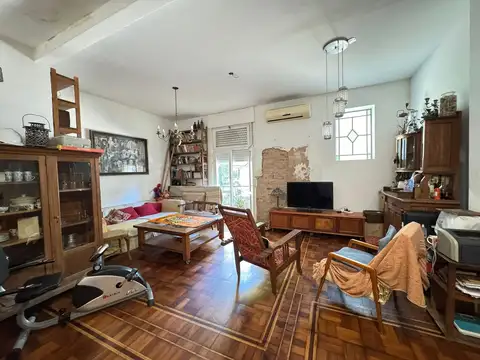Depto Tipo Casa en Venta de 5 ambientes