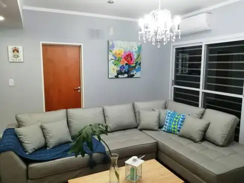 DEPARTAMENTO 3 AMBIENTES PLANTA BAJA DOBLE PATIO