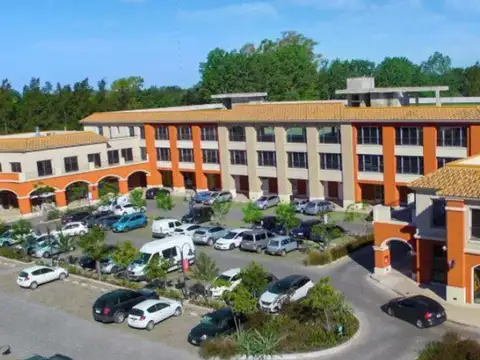 Local en Alquiler en Pueblo Caamaño, $ 1.108.000