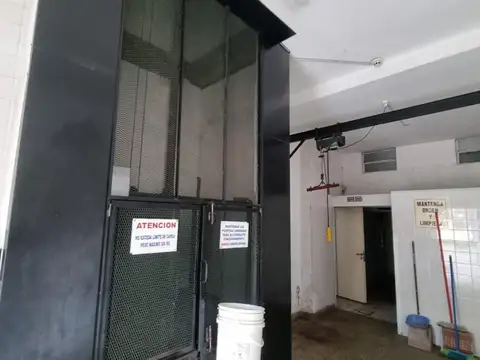 Galpon en Venta en Villa Santos Tesei, USD 110.000