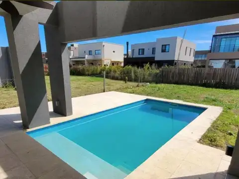 Alquiler De Casa Lagoon Pilar