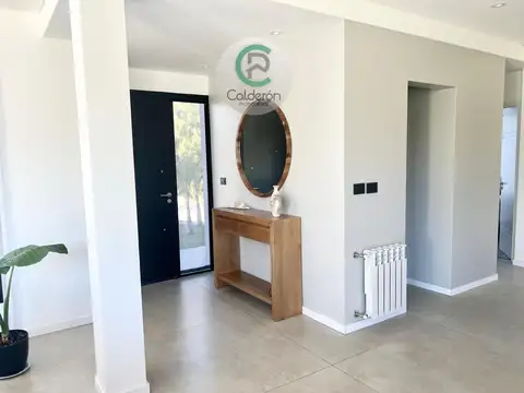 Casa en Venta en Country Club Banco Provincia, USD 460.000