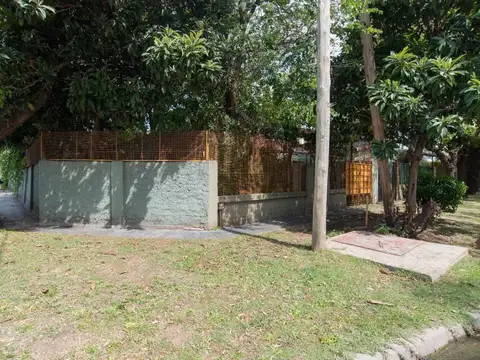 VENTA CASA 3 AMBIENTES HURLINGHAM ACEPTA PERMUTA