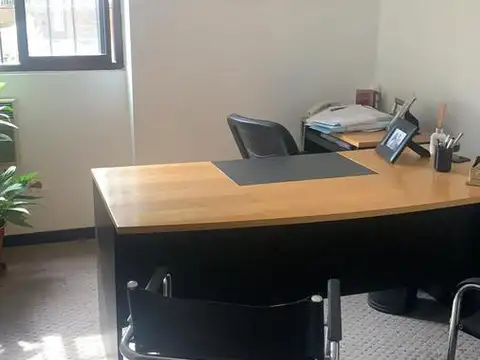 Sarmiento 74 -  1° piso Martínez - Depto tipo Loft / Oficina