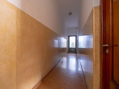 Depto Tipo Casa en Venta en Parque Chacabuco, USD 75.000