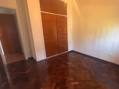 Depto Tipo Casa en Alquiler al Noreste