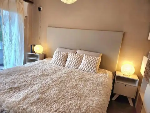 Federico Lacroze 3000, Piso 1