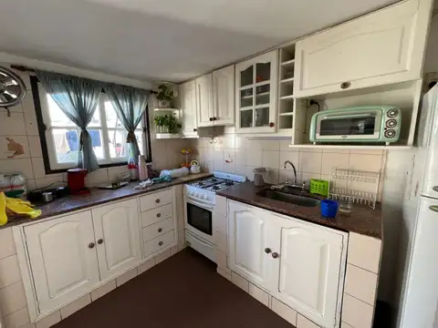 Depto Tipo Casa en Venta en Ciudad Jardin del Palomar, USD 119.000