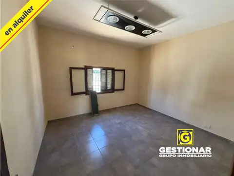 Casa en alquiler en Valentin Alsina