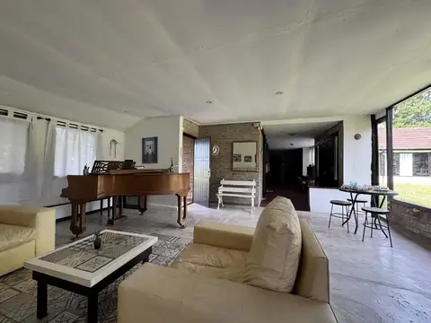 Campo en Venta en  RUTA 2 KM 65