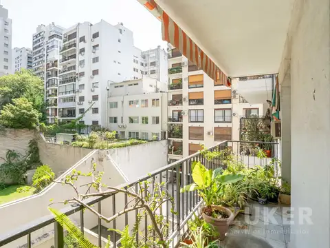 Venta Departamento  4 Ambientes con dependencia en Belgrano