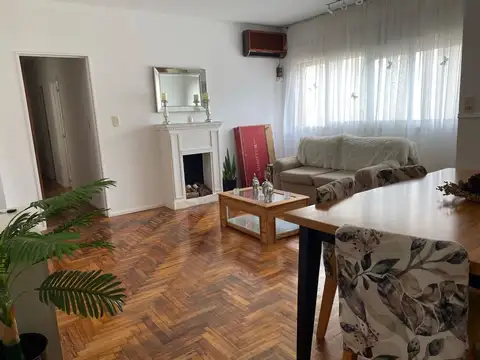 Alquiler depto 4 amb Belgrano cochera luminoso