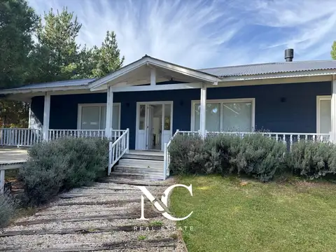 Casa en venta en Costa Esmeralda 4 suites gas natural