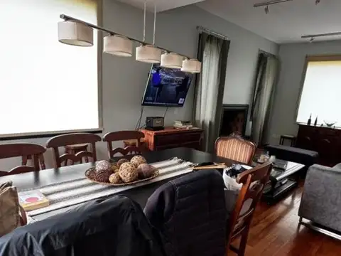 LINDISIMA casa en Barrio SEPTIEMBRE.