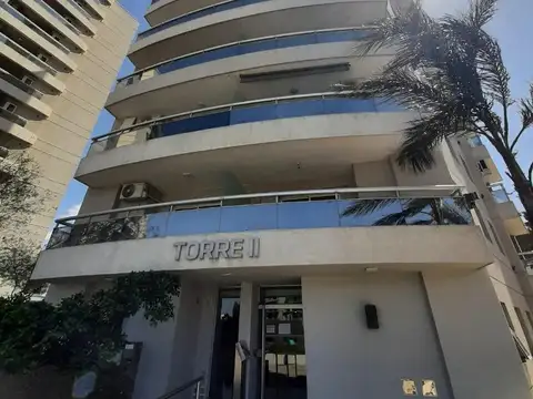 Dpto 1 dormitorio + escritorio + balcón Torres del Río