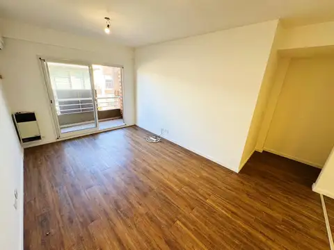 Departamento en Venta en San Fernando Vias  /  Centro, USD 110.000
