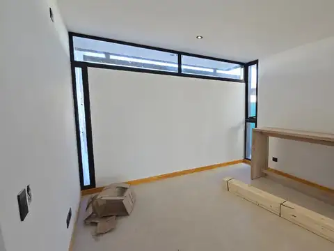 Depto Tipo Casa en Alquiler de 3 dormitorios