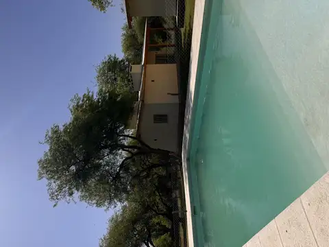 Casa en Venta en Villa de las Rosas, USD 160.000