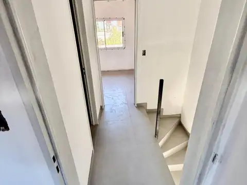 Ph en Venta -  3 amb con patio - A ESTRENAR .