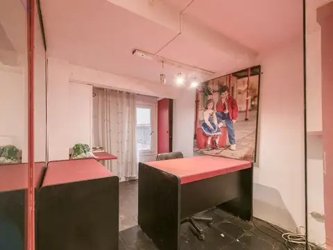 Oficina Monoambiente con 5 baños