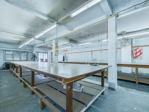 VENTA LOCAL OFICINA 540M2 TOTALES EN VILLA CRESPO