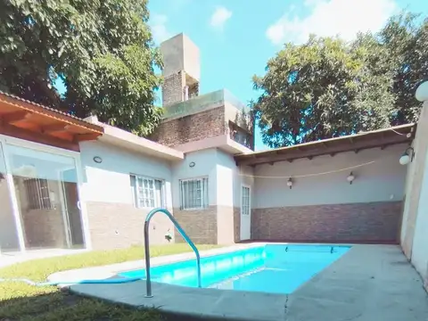 Casa en Venta en Granadero Baigorria, USD 175.000