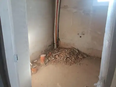 Venta de Casa A TERMINAR de 3 Dormitorios, Parque Sicardi