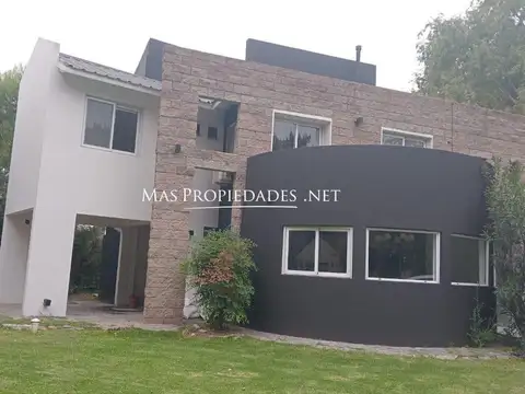 Venta Casa en El Lauquen 3 Dormitorios Canning