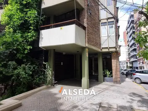 Departamento de 2 dormitorios - Semi amueblado