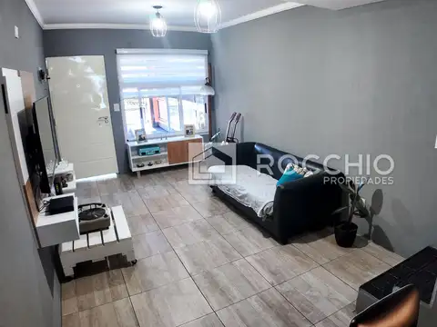 Depto Tipo Casa en Venta en Villa Ballester, USD 132.000