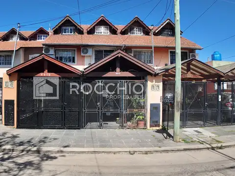 Triplex en venta 4 ambientes |Villa Ballester