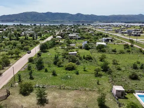 Terreno en Venta en Barrio Del Lago, USD 14.000