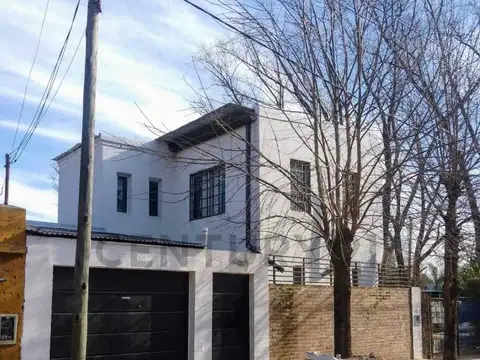 Casa en venta en tortuguitas