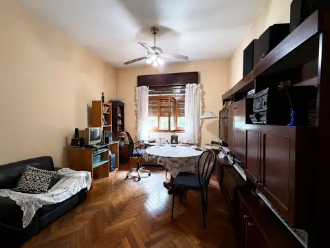 Depto Tipo Casa en Venta de 4 ambientes