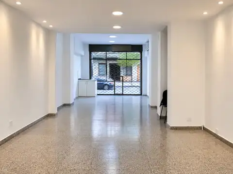 OPORTUNIDAD LOCAL 155 M2