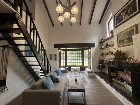 Casa en Alquiler Temporal 7 Ambientes en Manzanares, Ruta 6