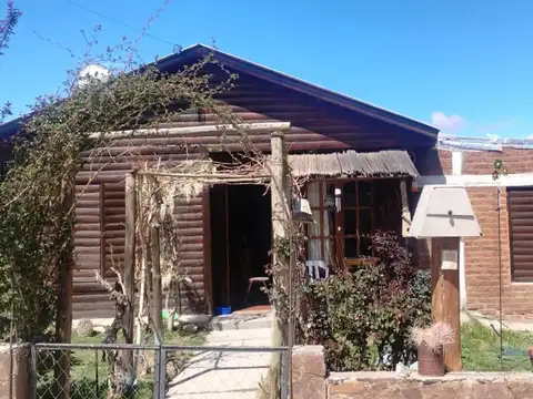 Casa en Venta con 1 cochera