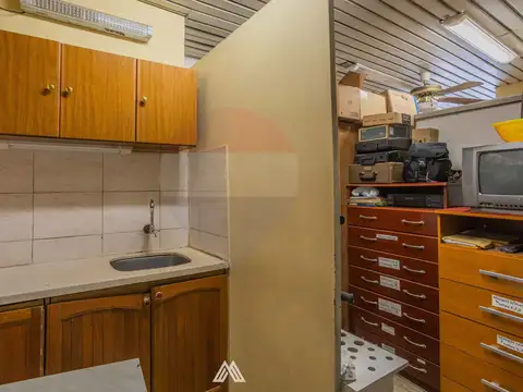 Local en Venta 80 años
